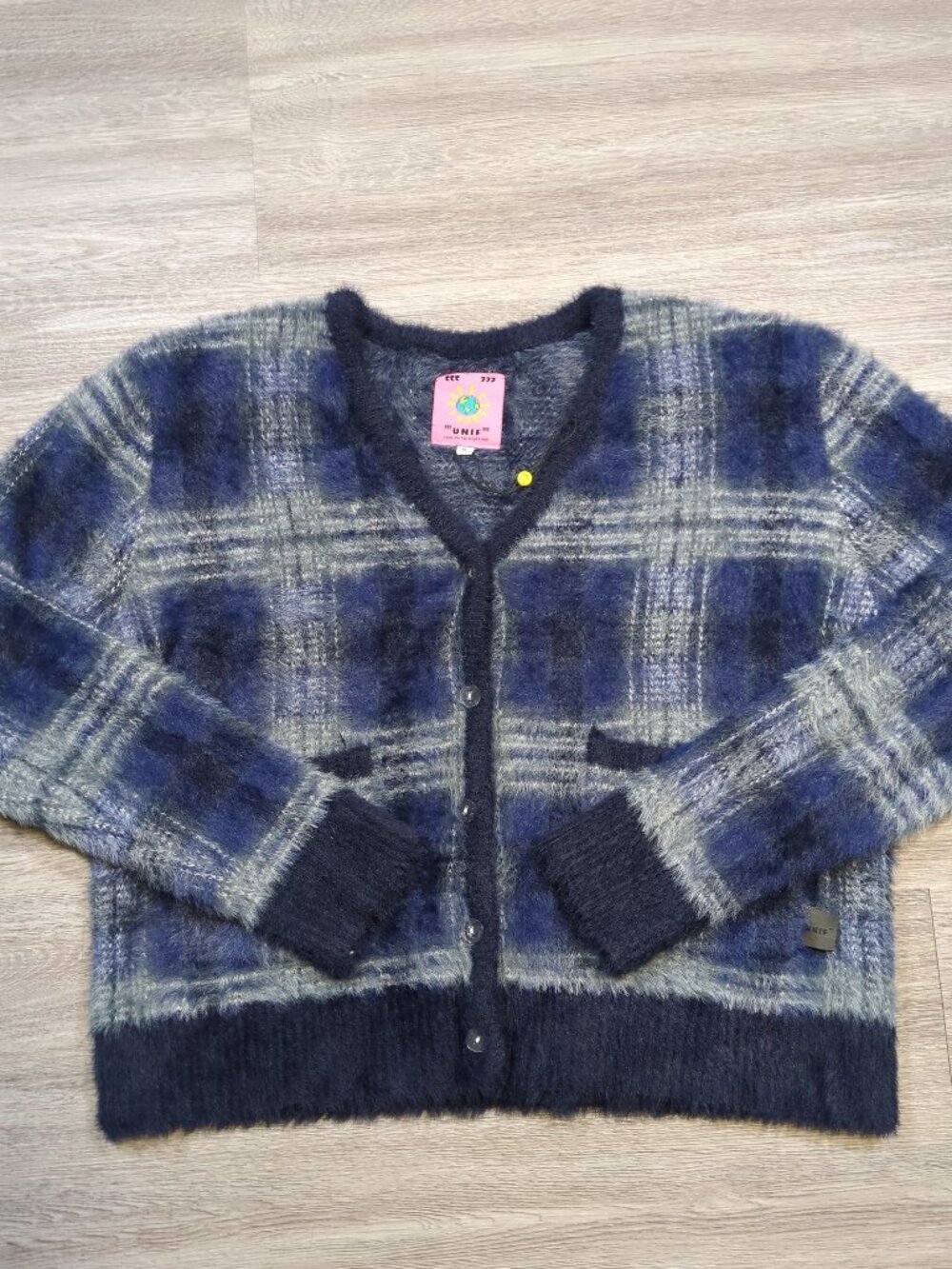 Unif Fuzzy Cropped TY Cardigan Women's Medium Blue Grey Plaid V Neck